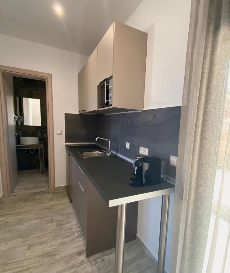 فوروفورو Thea Luxury Apartments المظهر الخارجي الصورة