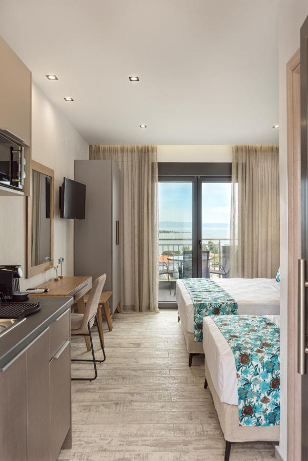 فوروفورو Thea Luxury Apartments المظهر الخارجي الصورة